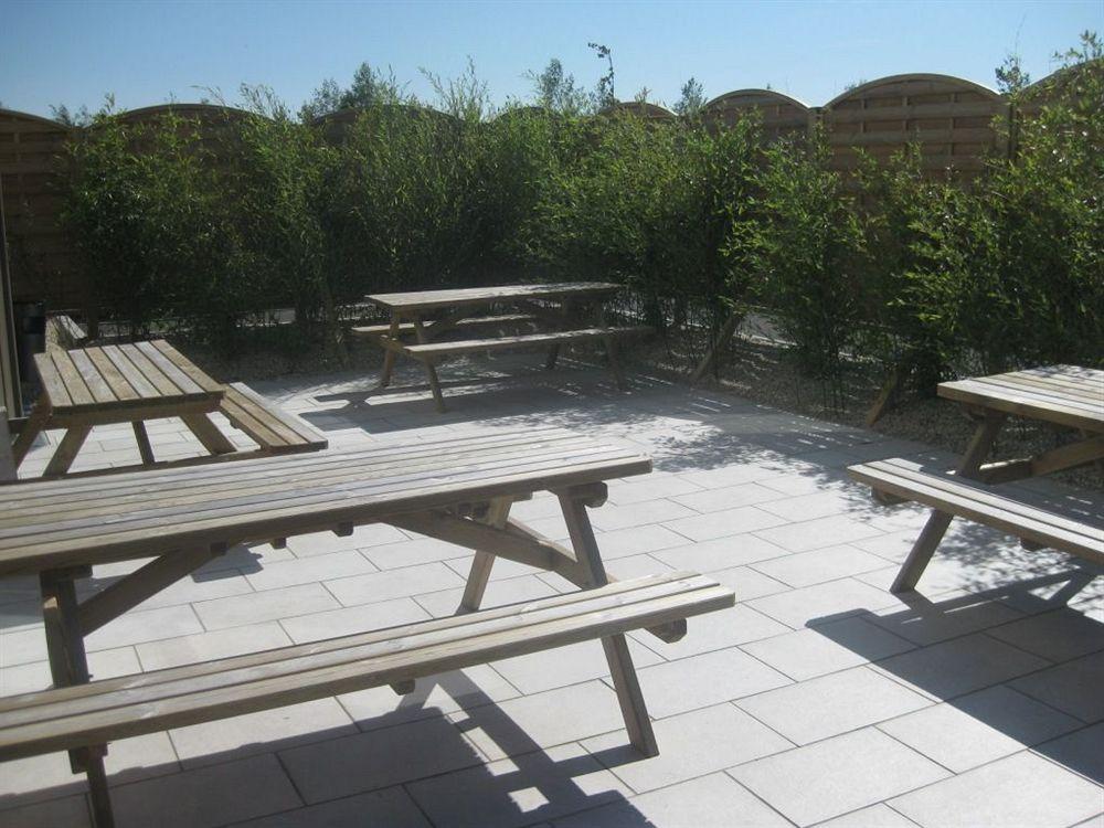 Ibis Budget Bayeux Nonant Exterior foto