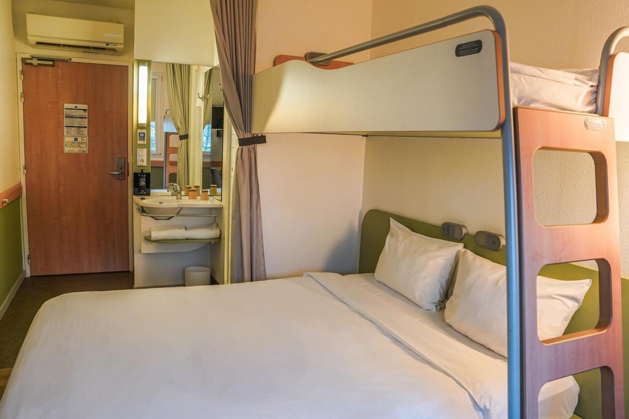 Ibis Budget Bayeux Nonant Exterior foto