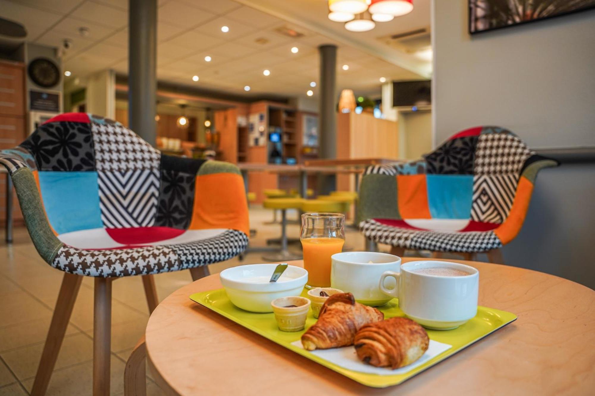 Ibis Budget Bayeux Nonant Exterior foto