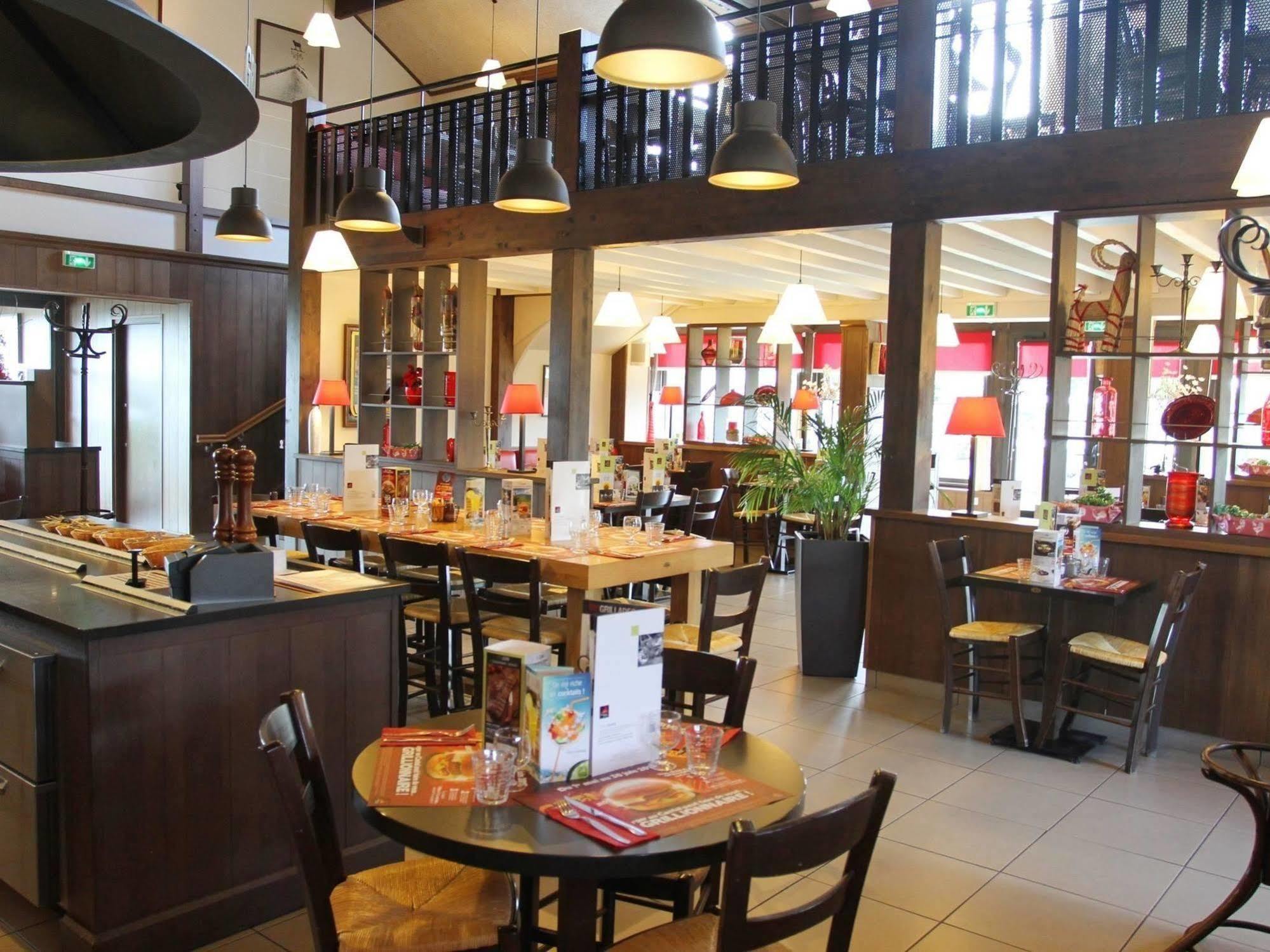 Ibis Budget Bayeux Nonant Exterior foto